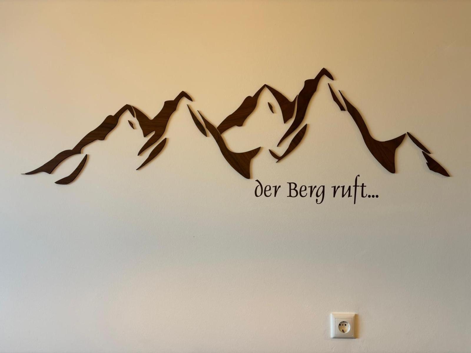 Mountainlove Strobl Exteriör bild